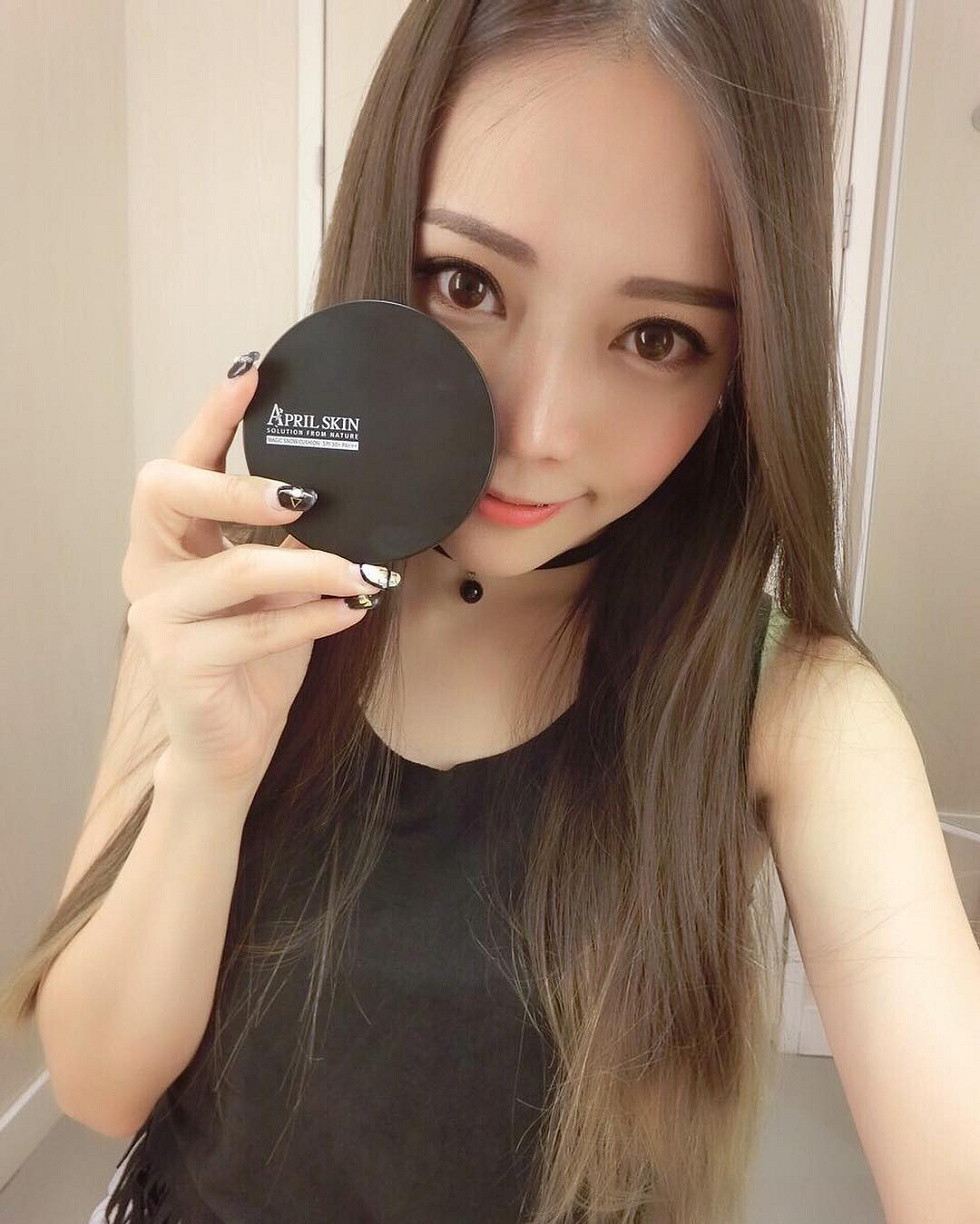 婀娜多姿的马来西亚正妹Ehuey Huey甜美性感写真26P