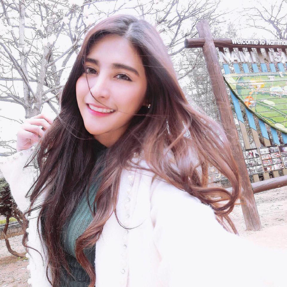 泰国混血美女Kingkaew Karnthiang颜值逆天性感迷人写真41P