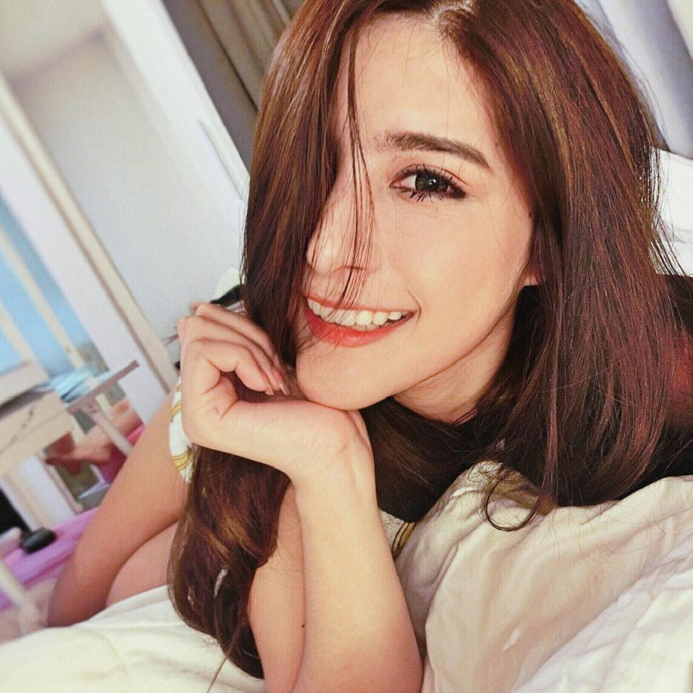 泰国混血美女Kingkaew Karnthiang颜值逆天性感迷人写真41P