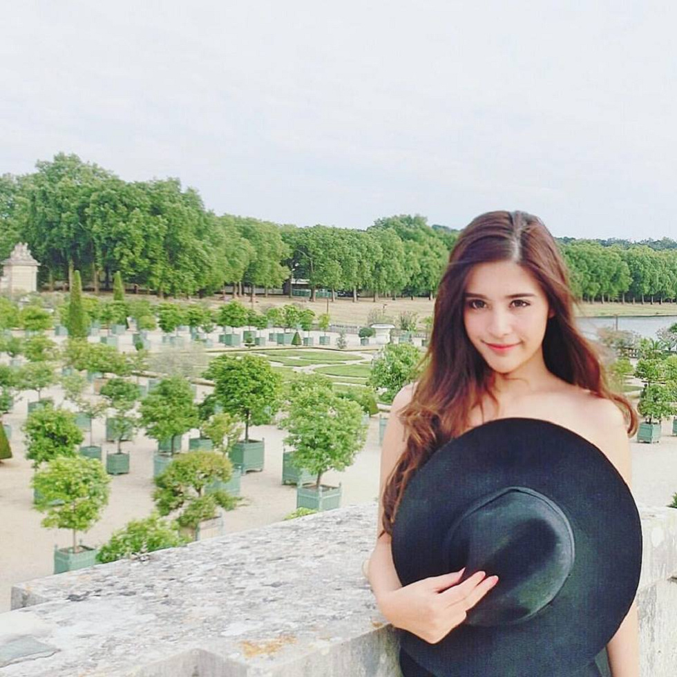 泰国混血美女Kingkaew Karnthiang颜值逆天性感迷人写真41P