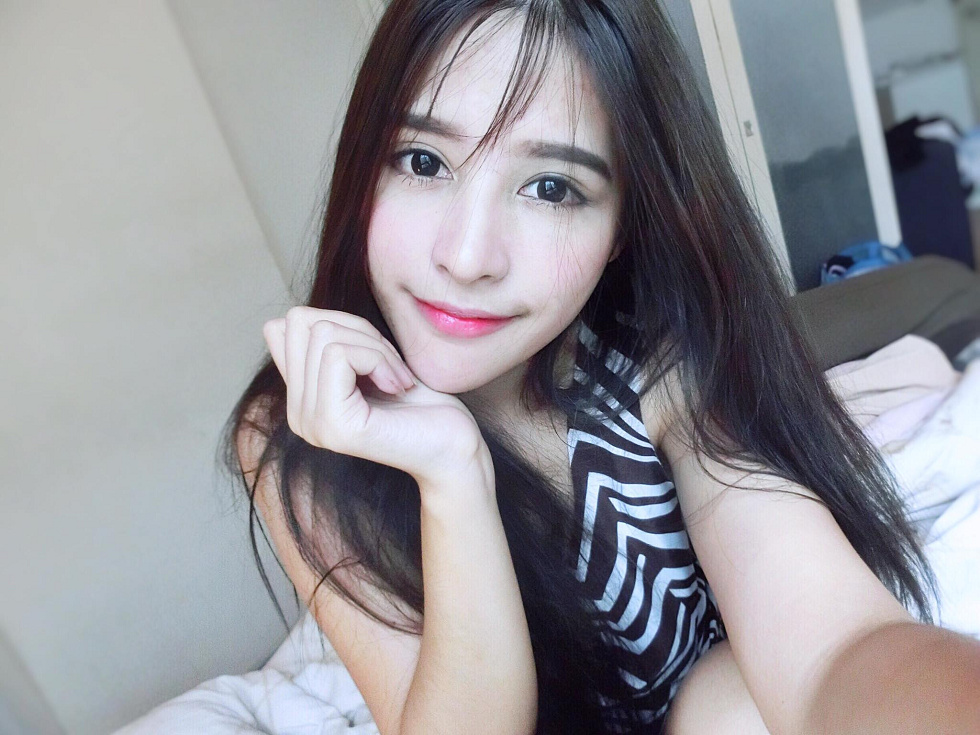 泰国混血美女Kingkaew Karnthiang颜值逆天性感迷人写真41P