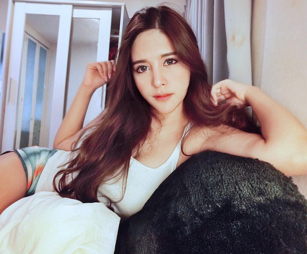 泰国混血美女Kingkaew Karnthiang颜值逆天性感迷人写真41P