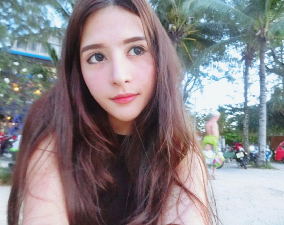 泰国混血美女Kingkaew Karnthiang颜值逆天性感迷人写真41P