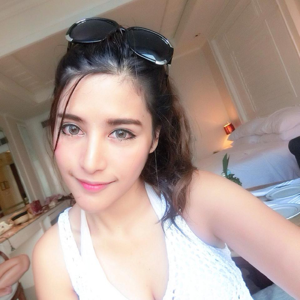 泰国混血美女Kingkaew Karnthiang颜值逆天性感迷人写真41P