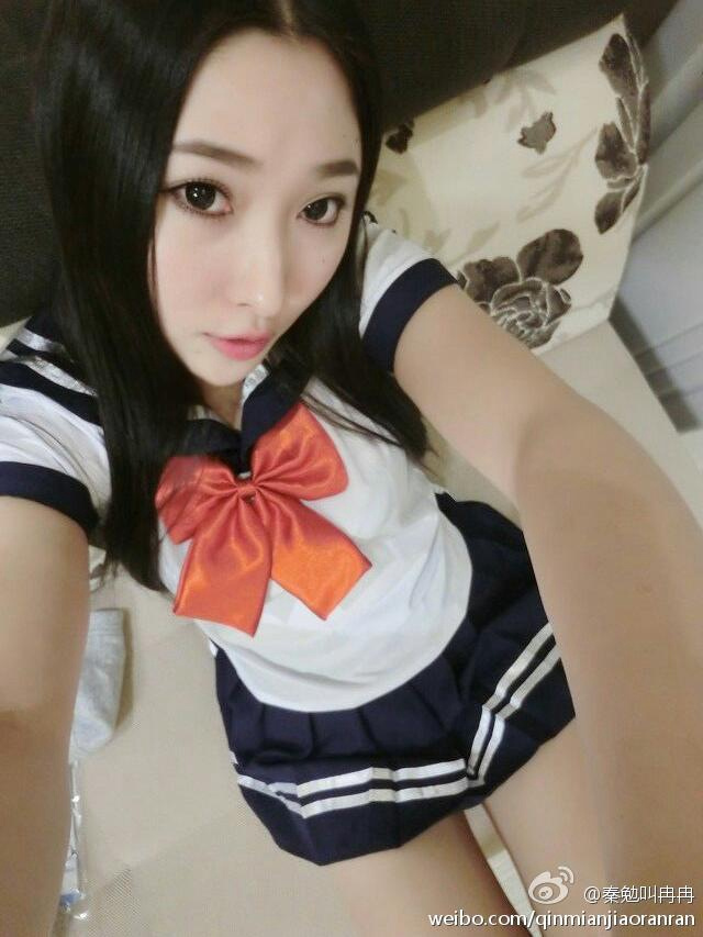 乳神美女主播秦勉叫冉冉超级豪乳妩媚诱惑写真34P