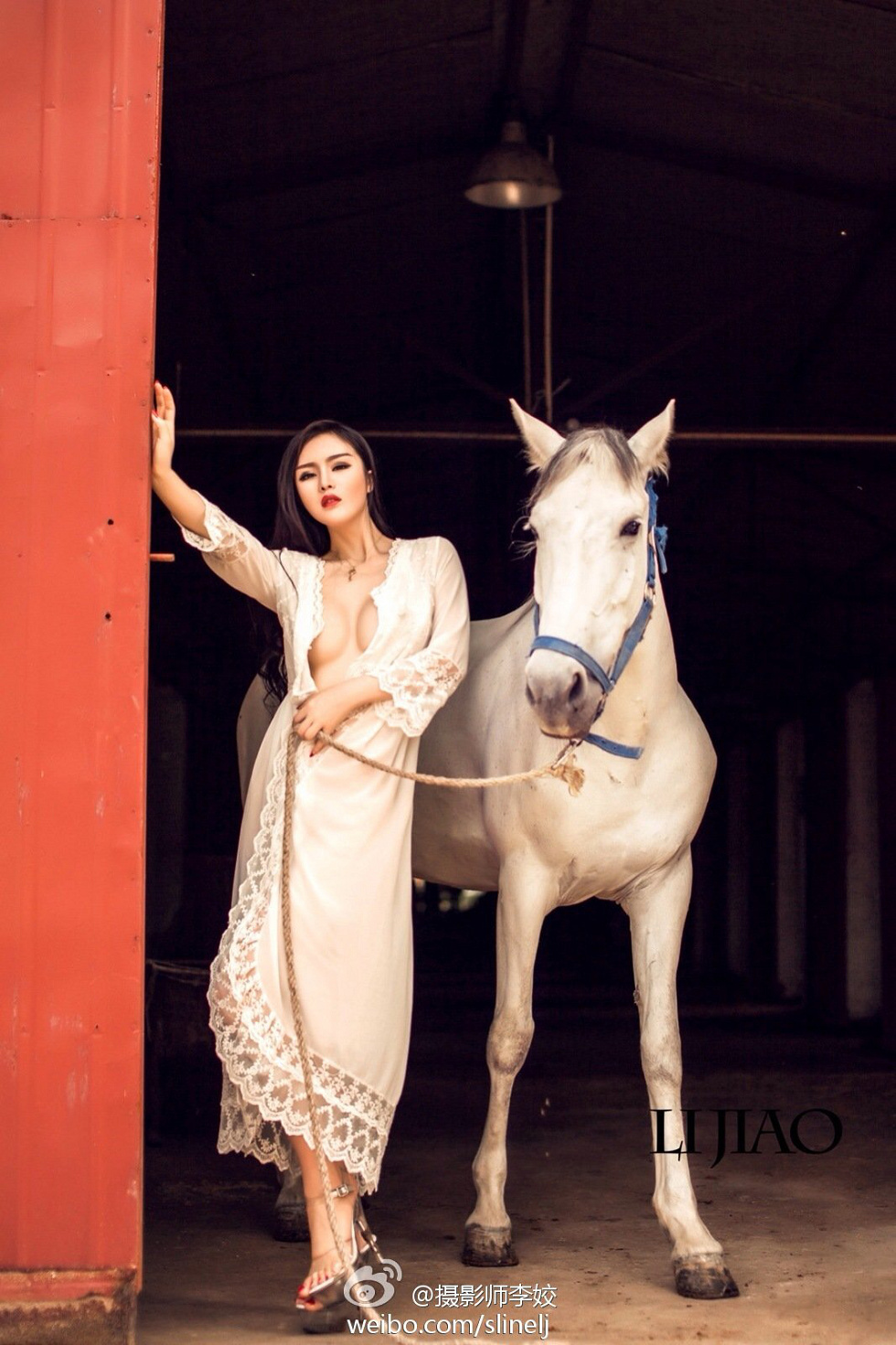 成都最火奶模yuki颜瑜性感人体艺术写真20P