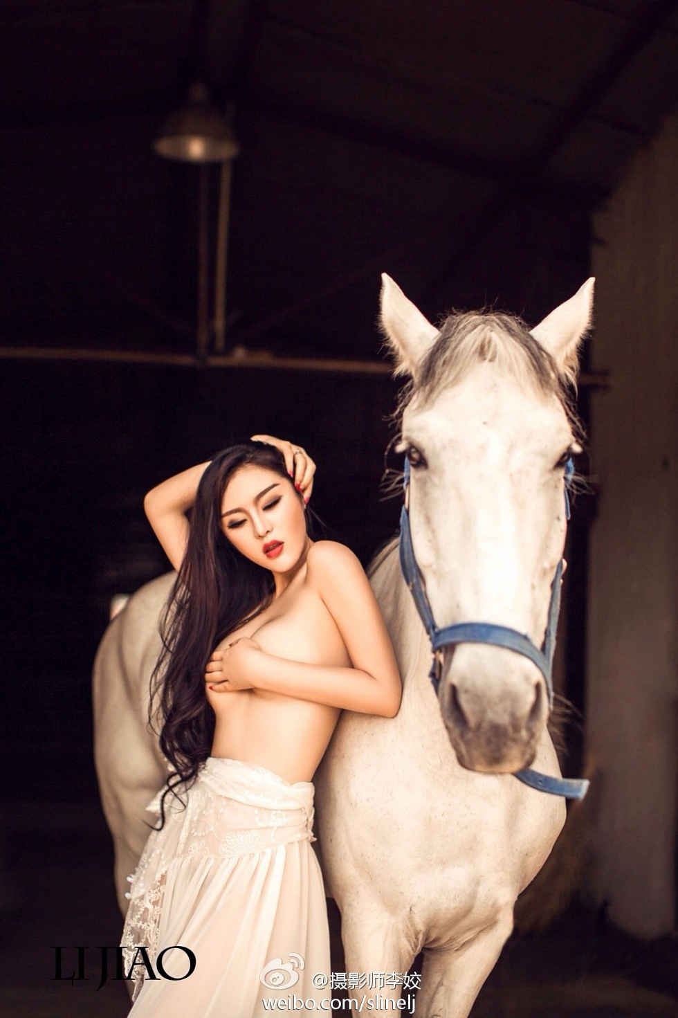 成都最火奶模yuki颜瑜性感人体艺术写真20P