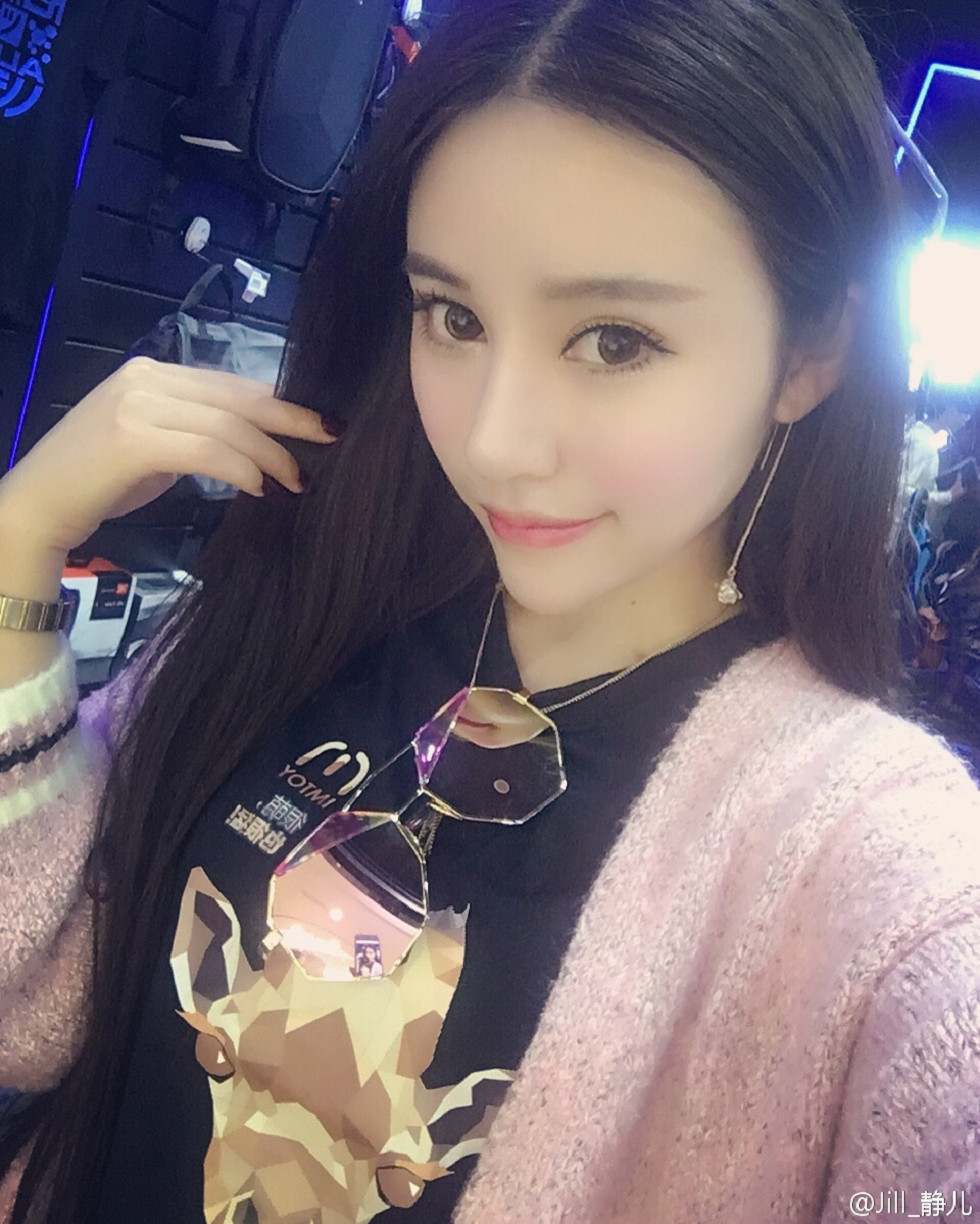 嫩模夏静jolie靓丽容颜性感美胸微博海量写真333P