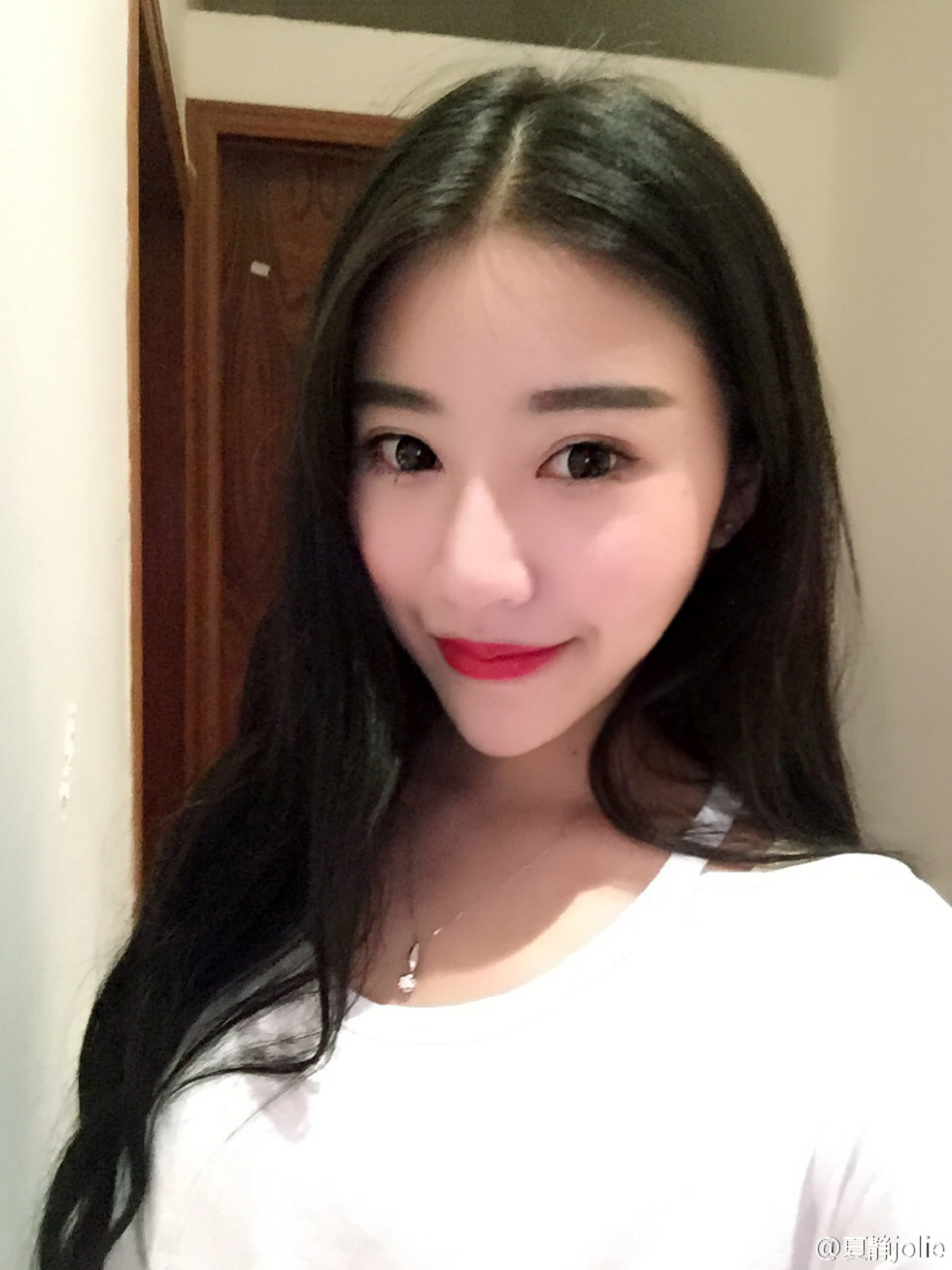 嫩模夏静jolie靓丽容颜性感美胸微博海量写真333P