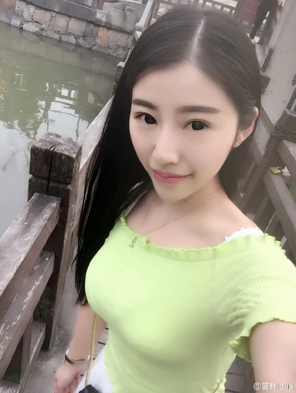 嫩模夏静jolie靓丽容颜性感美胸微博海量写真333P