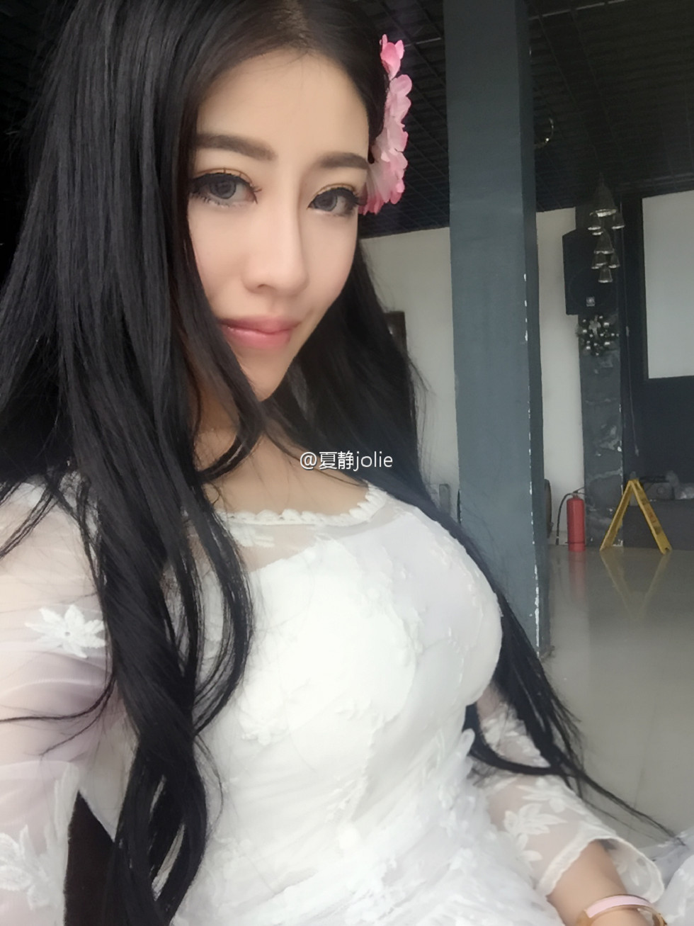 嫩模夏静jolie靓丽容颜性感美胸微博海量写真333P