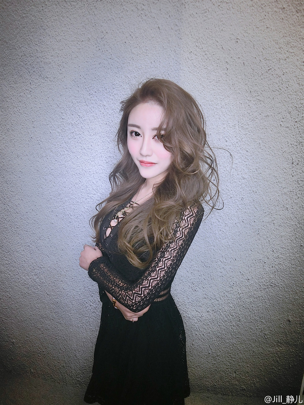 嫩模夏静jolie靓丽容颜性感美胸微博海量写真333P