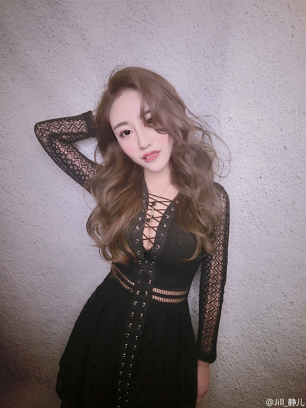 嫩模夏静jolie靓丽容颜性感美胸微博海量写真333P