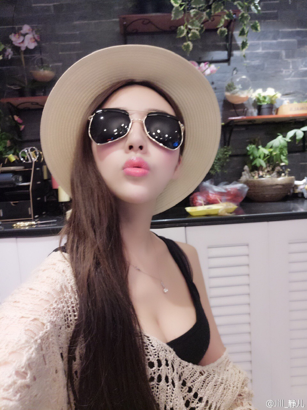 嫩模夏静jolie靓丽容颜性感美胸微博海量写真333P