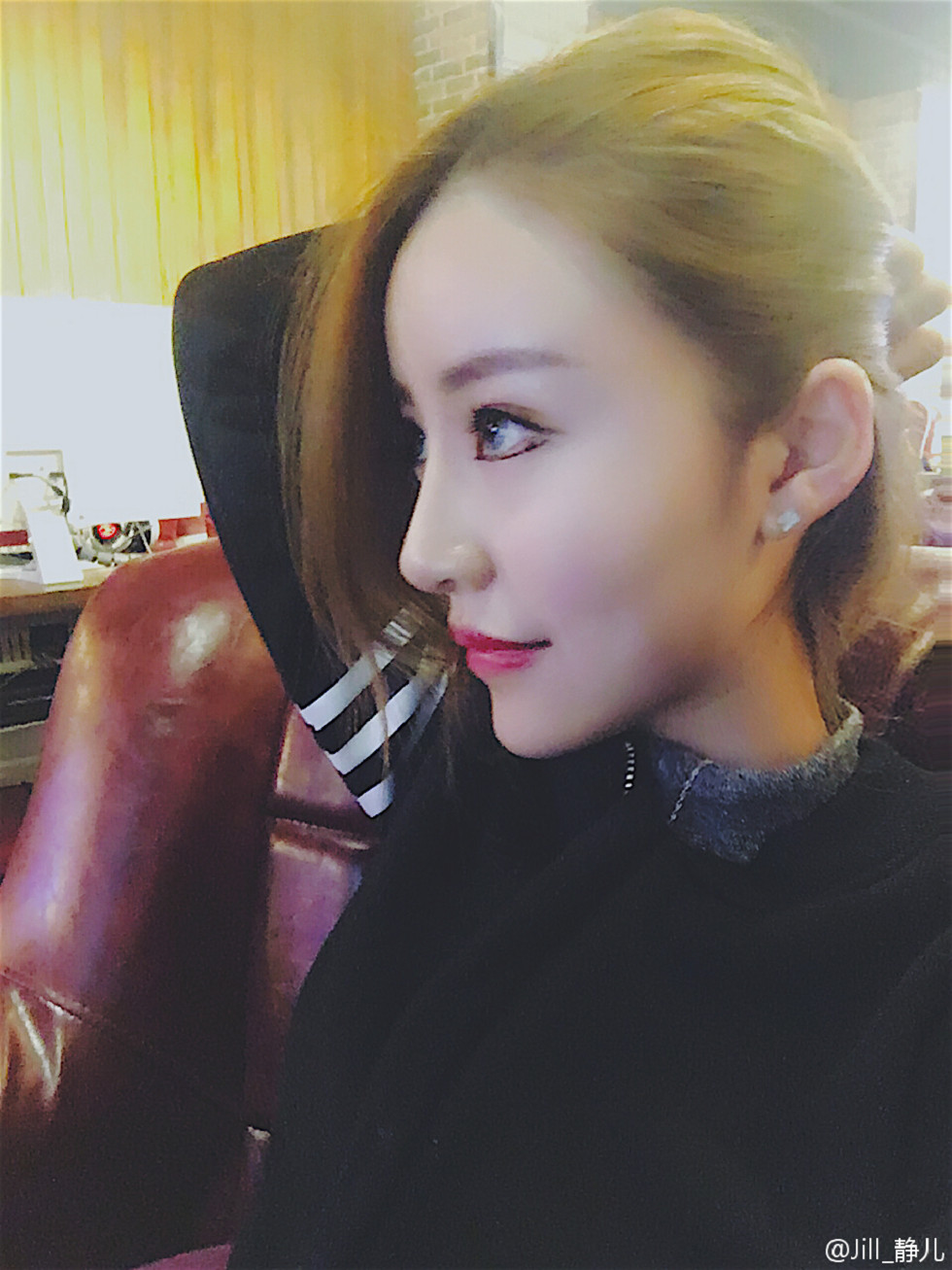 嫩模夏静jolie靓丽容颜性感美胸微博海量写真333P