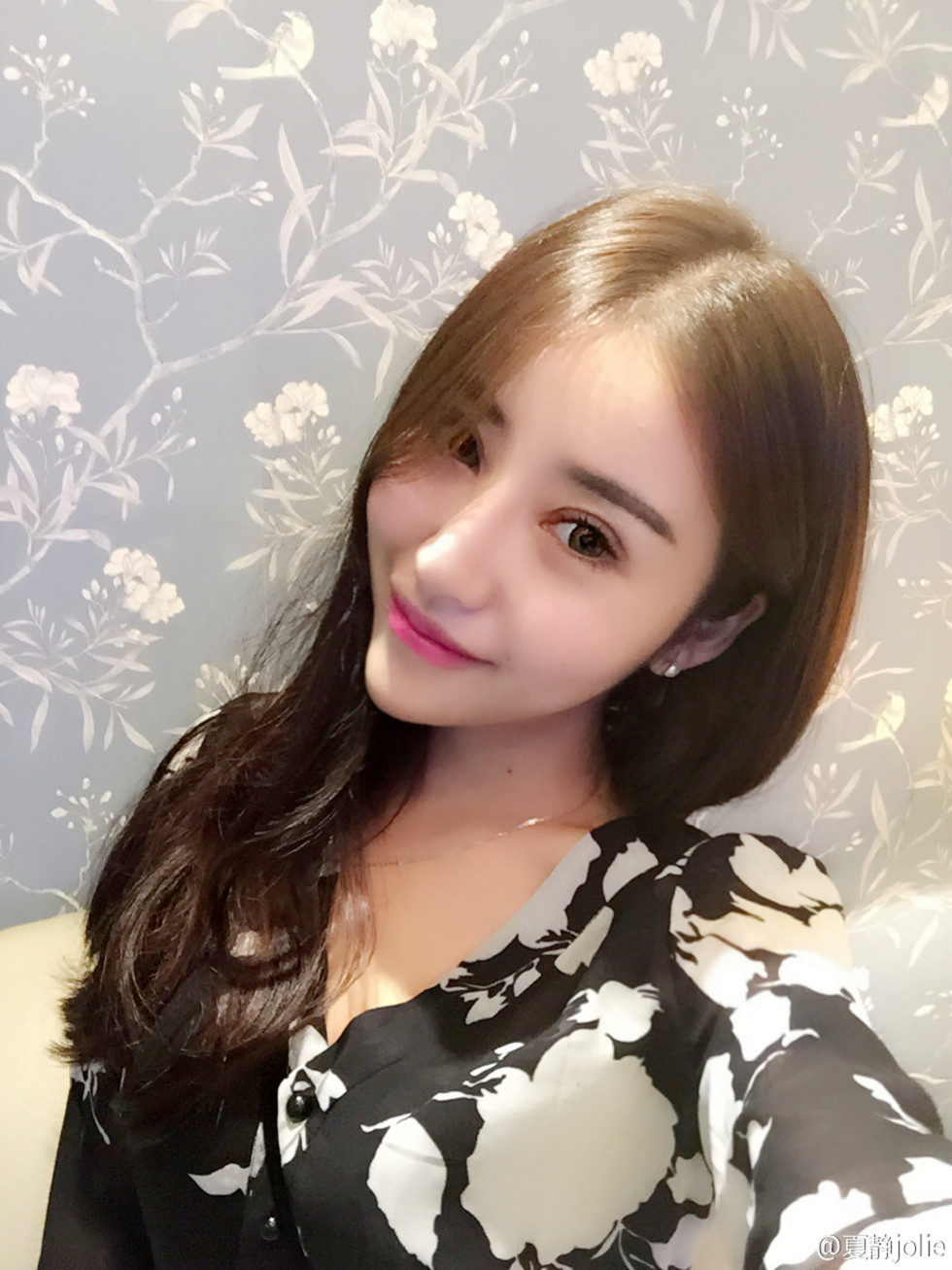 嫩模夏静jolie靓丽容颜性感美胸微博海量写真333P