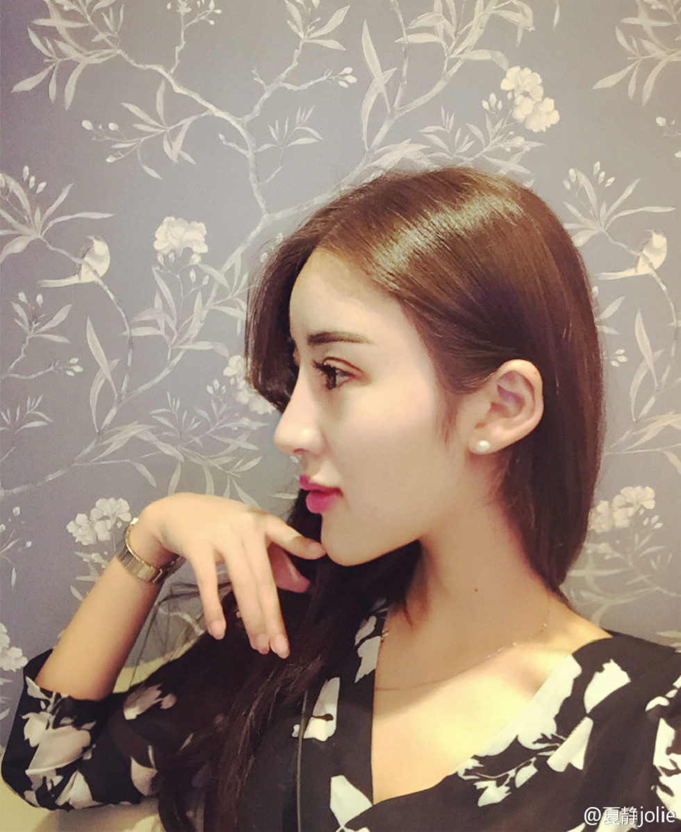 嫩模夏静jolie靓丽容颜性感美胸微博海量写真333P