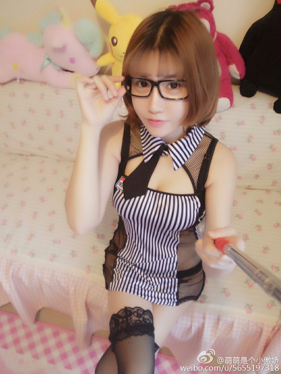 大乳妹子K8傲娇萌萌大尺度微博海量诱惑写真207P