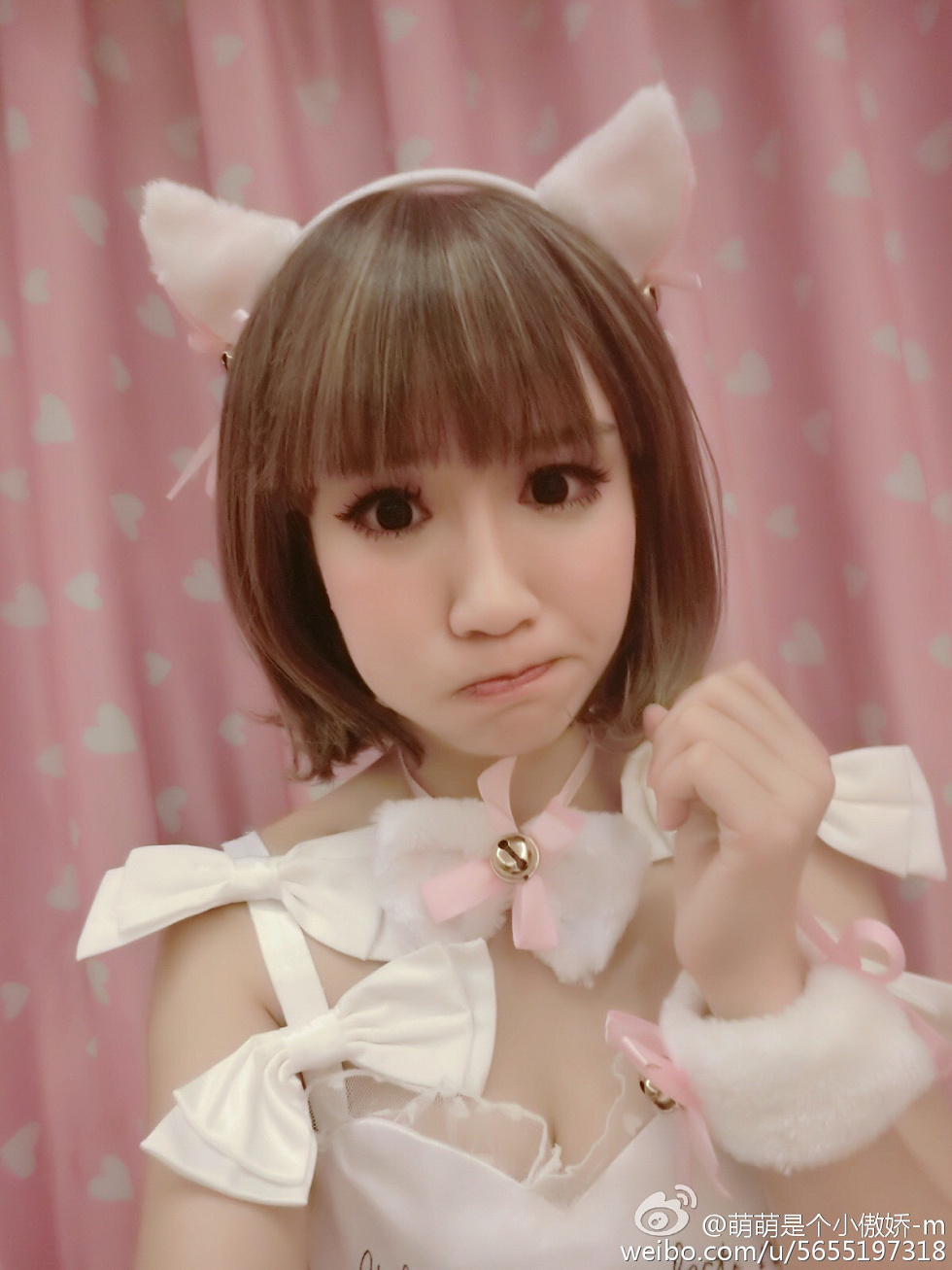 大乳妹子K8傲娇萌萌大尺度微博海量诱惑写真207P