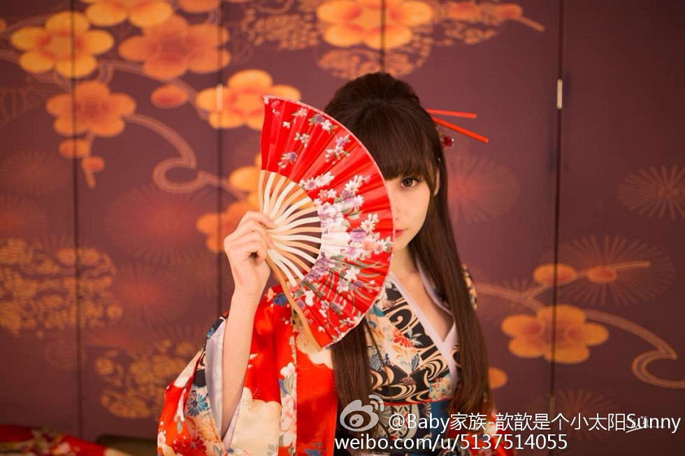 电眼嫩模刘郁歆超性感情趣内衣Cosplay系列童颜巨乳写真59P