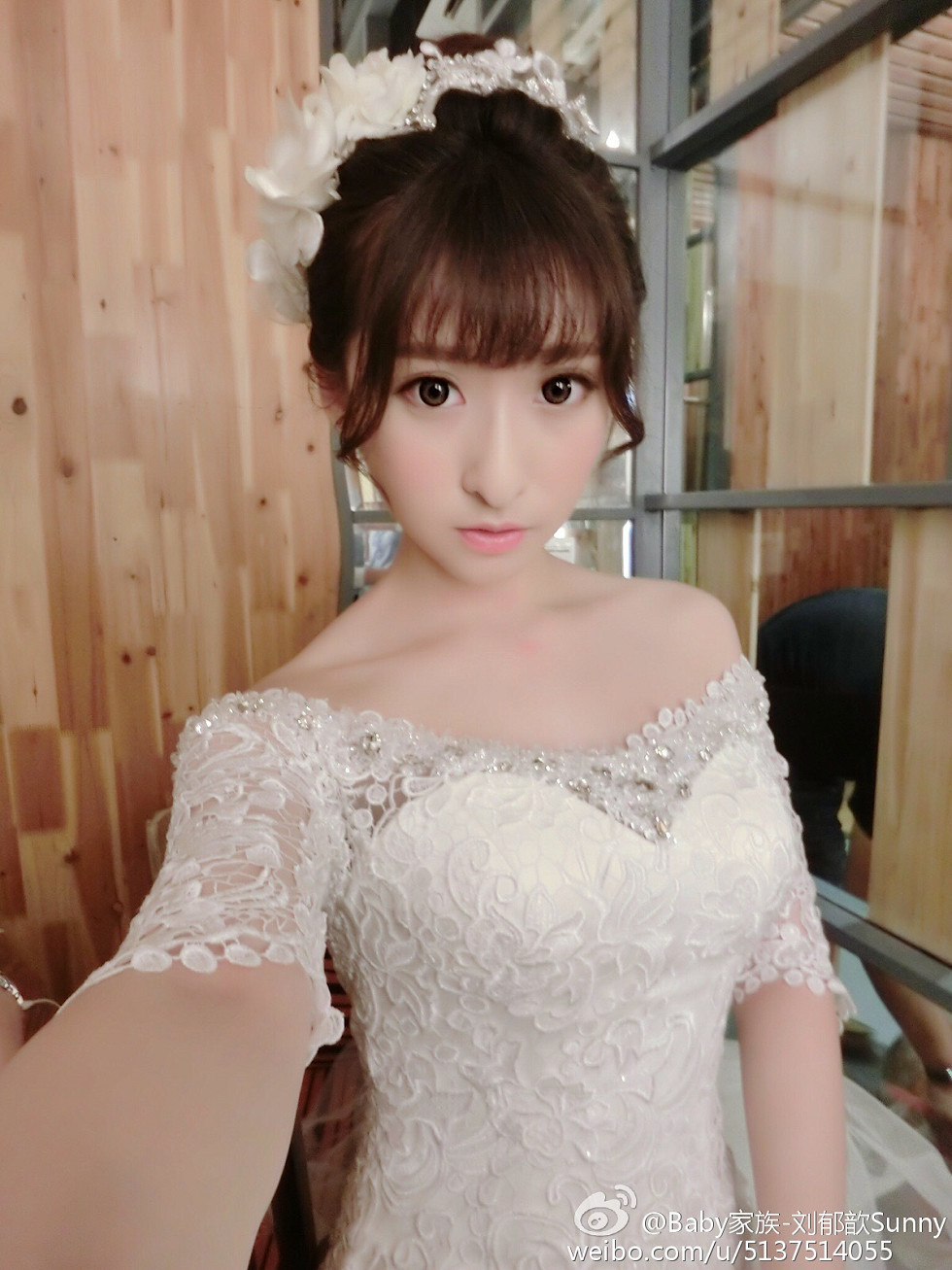 电眼嫩模刘郁歆超性感情趣内衣Cosplay系列童颜巨乳写真59P