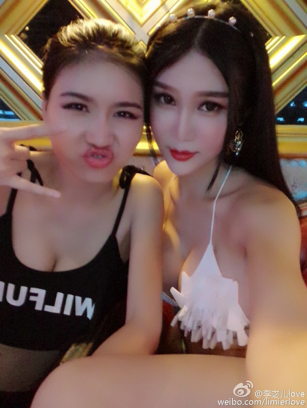 国产嫩模湿吻女神李宓儿高颜值大尺度美胸豪乳海量性感写真111P