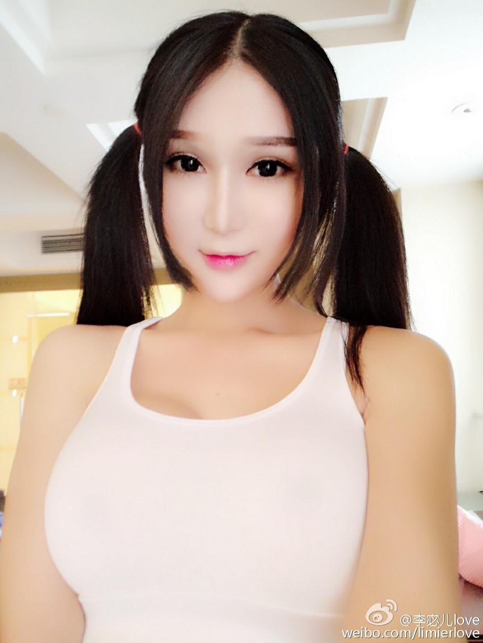 国产嫩模湿吻女神李宓儿高颜值大尺度美胸豪乳海量性感写真111P