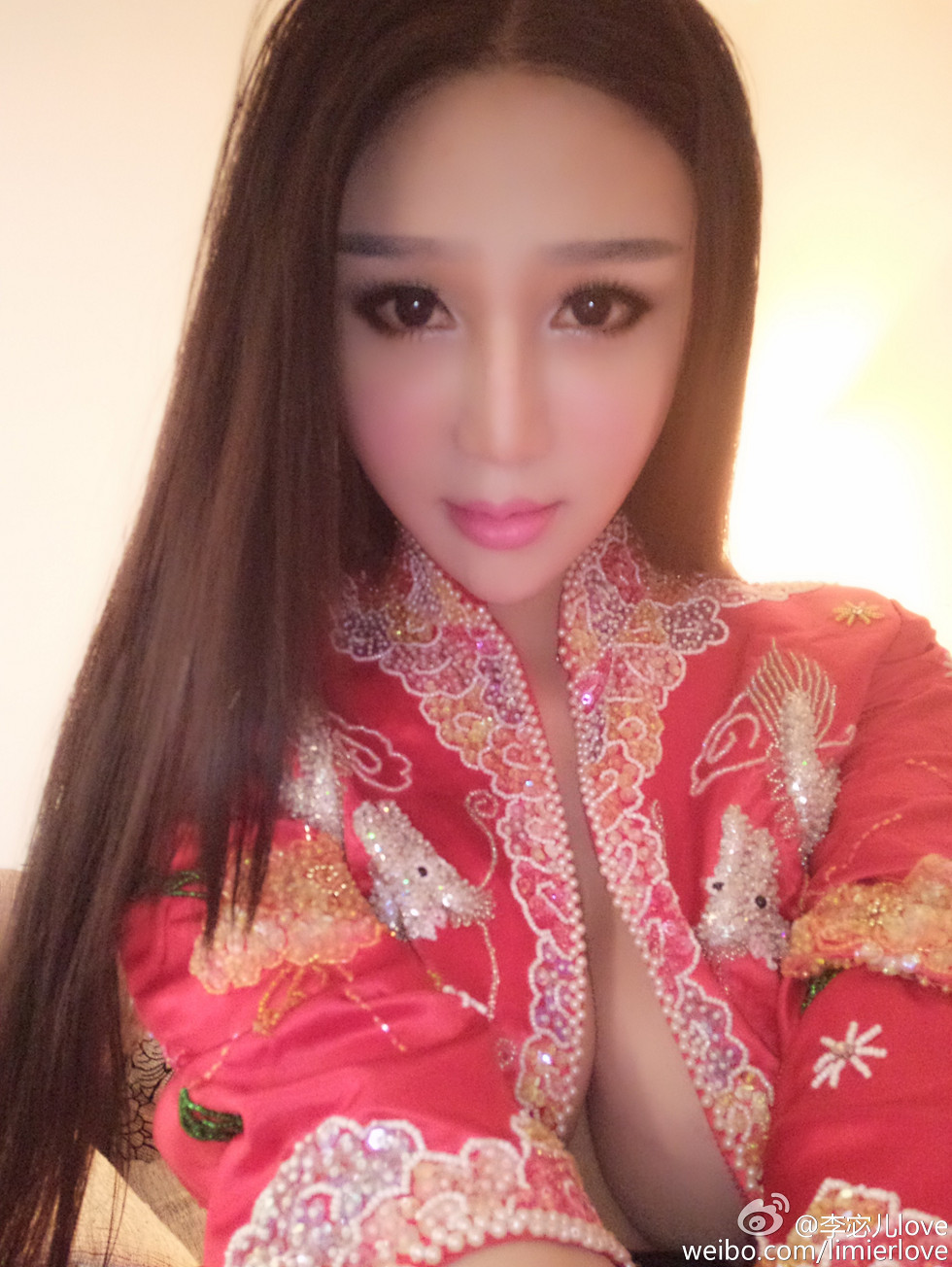 国产嫩模湿吻女神李宓儿高颜值大尺度美胸豪乳海量性感写真111P