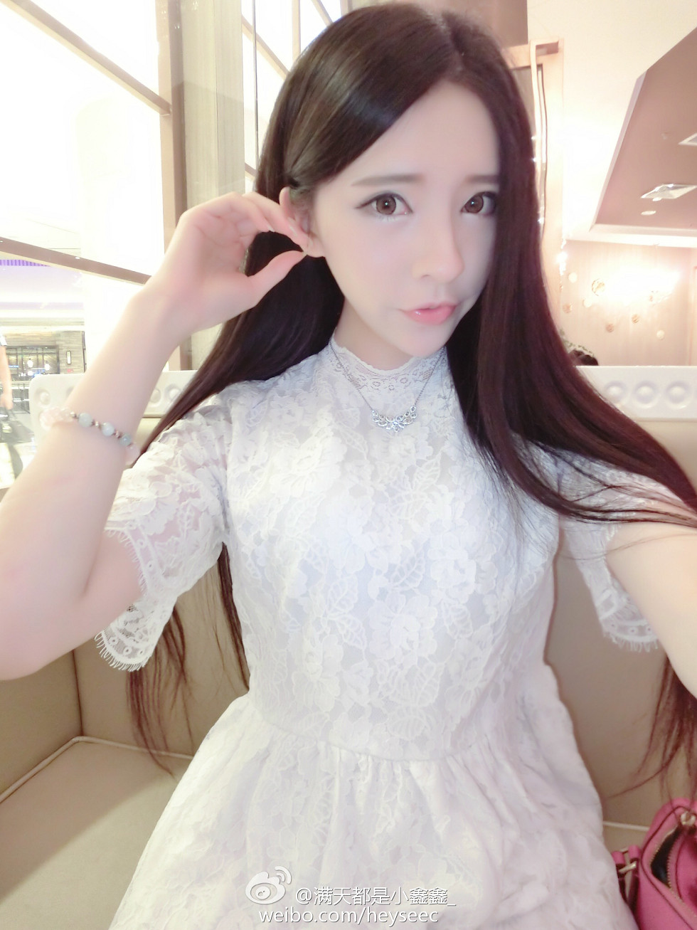 微博红人满天都是小鑫鑫海量微博性感清爽写真209P