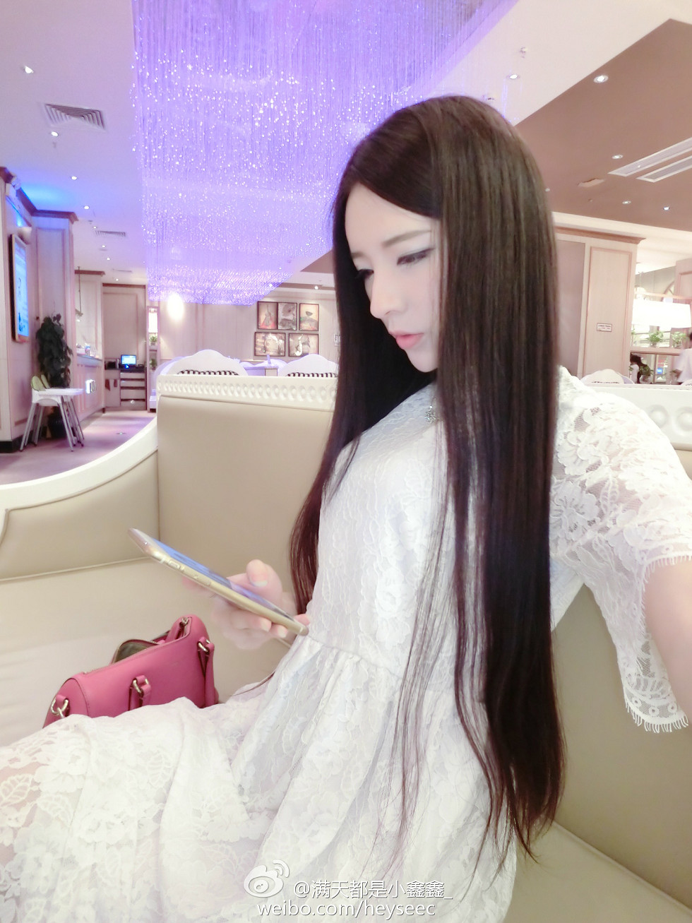 微博红人满天都是小鑫鑫海量微博性感清爽写真209P