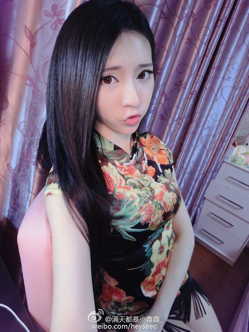 微博红人满天都是小鑫鑫海量微博性感清爽写真209P