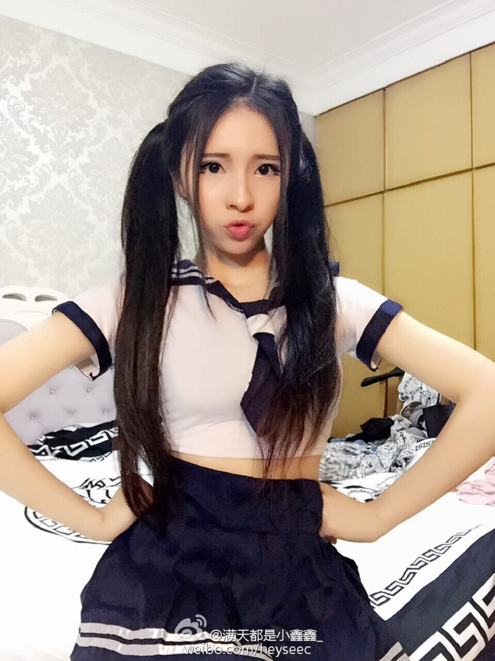 微博红人满天都是小鑫鑫海量微博性感清爽写真209P