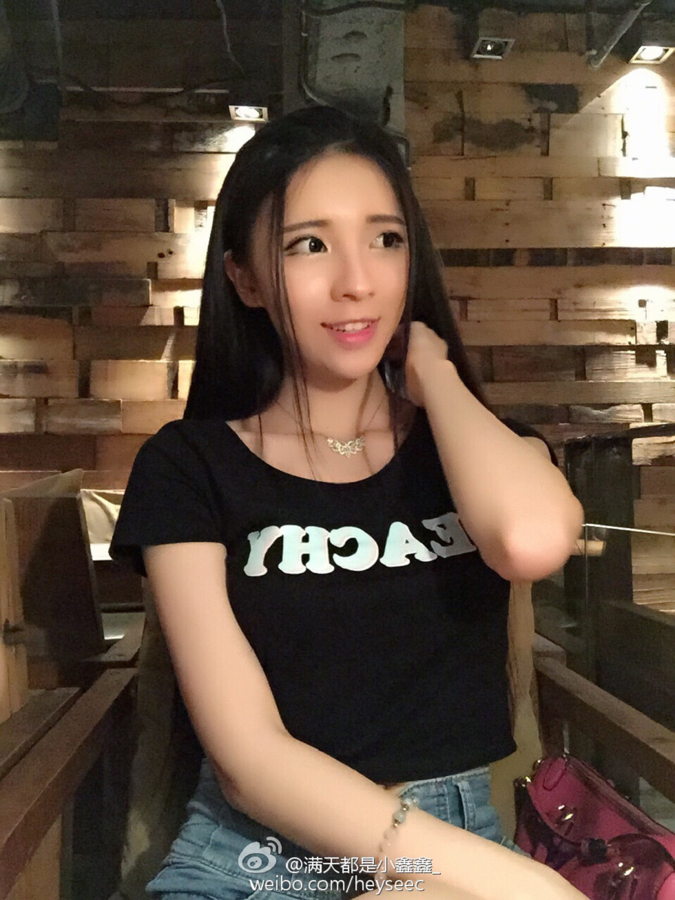微博红人满天都是小鑫鑫海量微博性感清爽写真209P