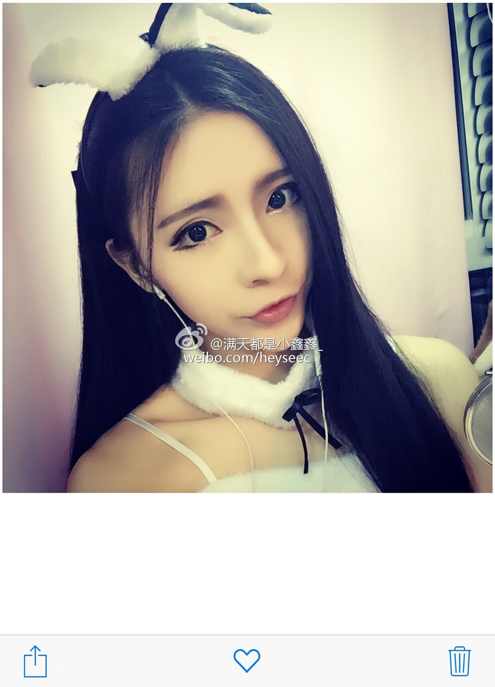微博红人满天都是小鑫鑫海量微博性感清爽写真209P