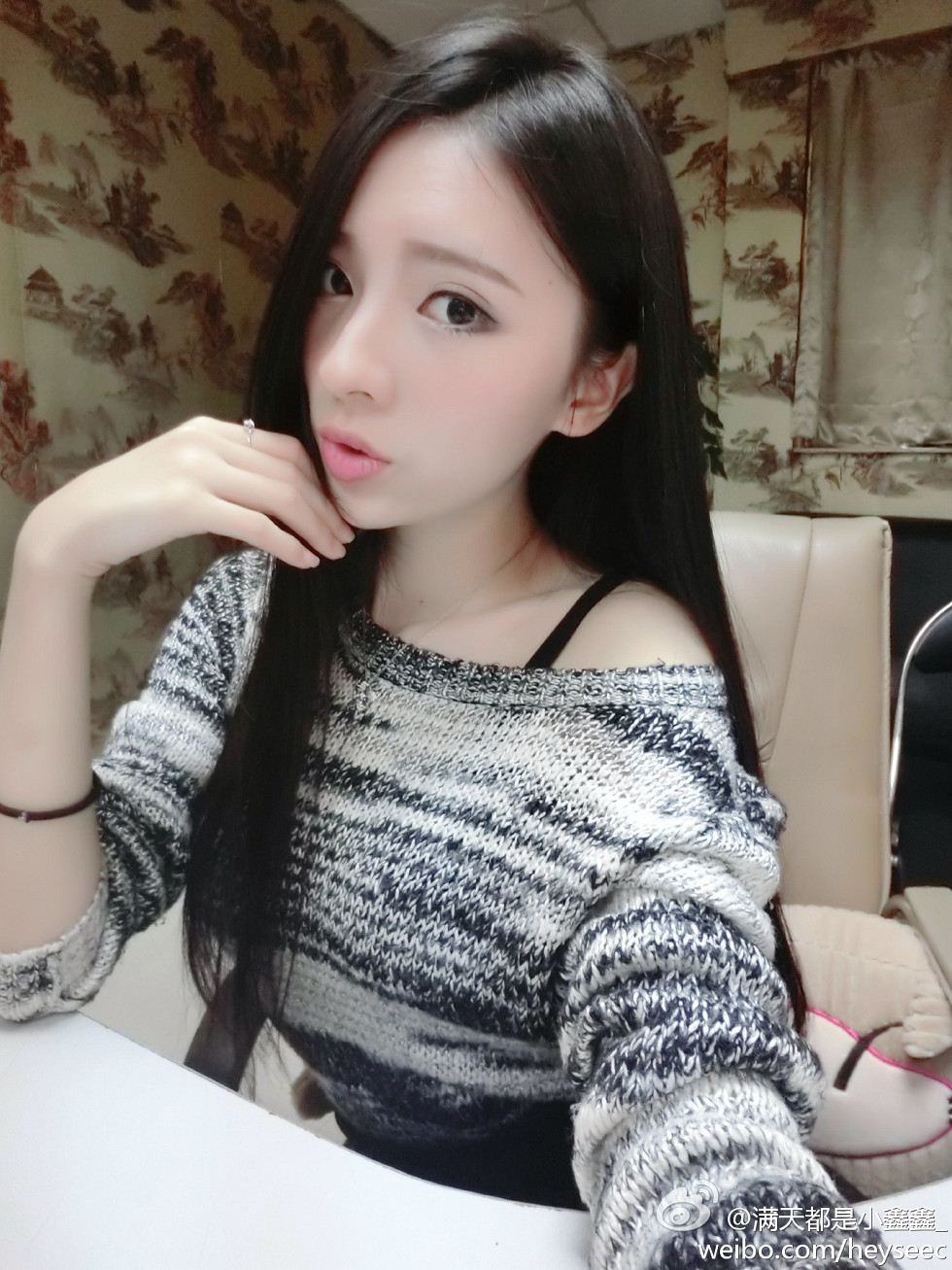 微博红人满天都是小鑫鑫海量微博性感清爽写真209P