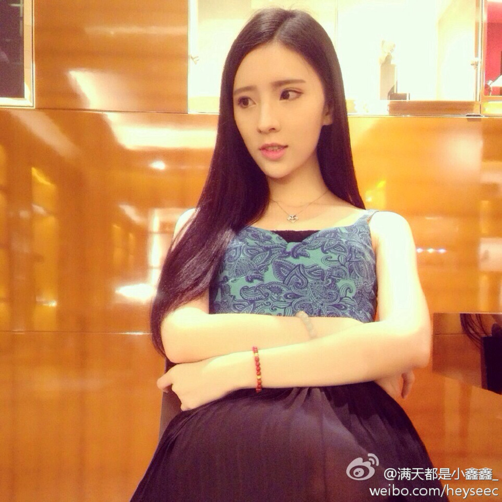 微博红人满天都是小鑫鑫海量微博性感清爽写真209P