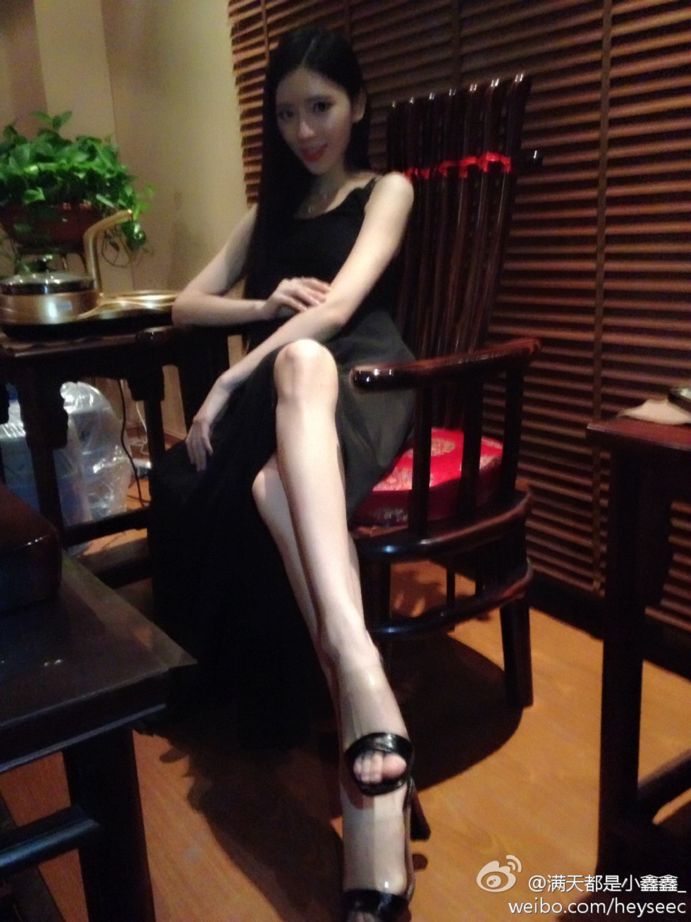 微博红人满天都是小鑫鑫海量微博性感清爽写真209P