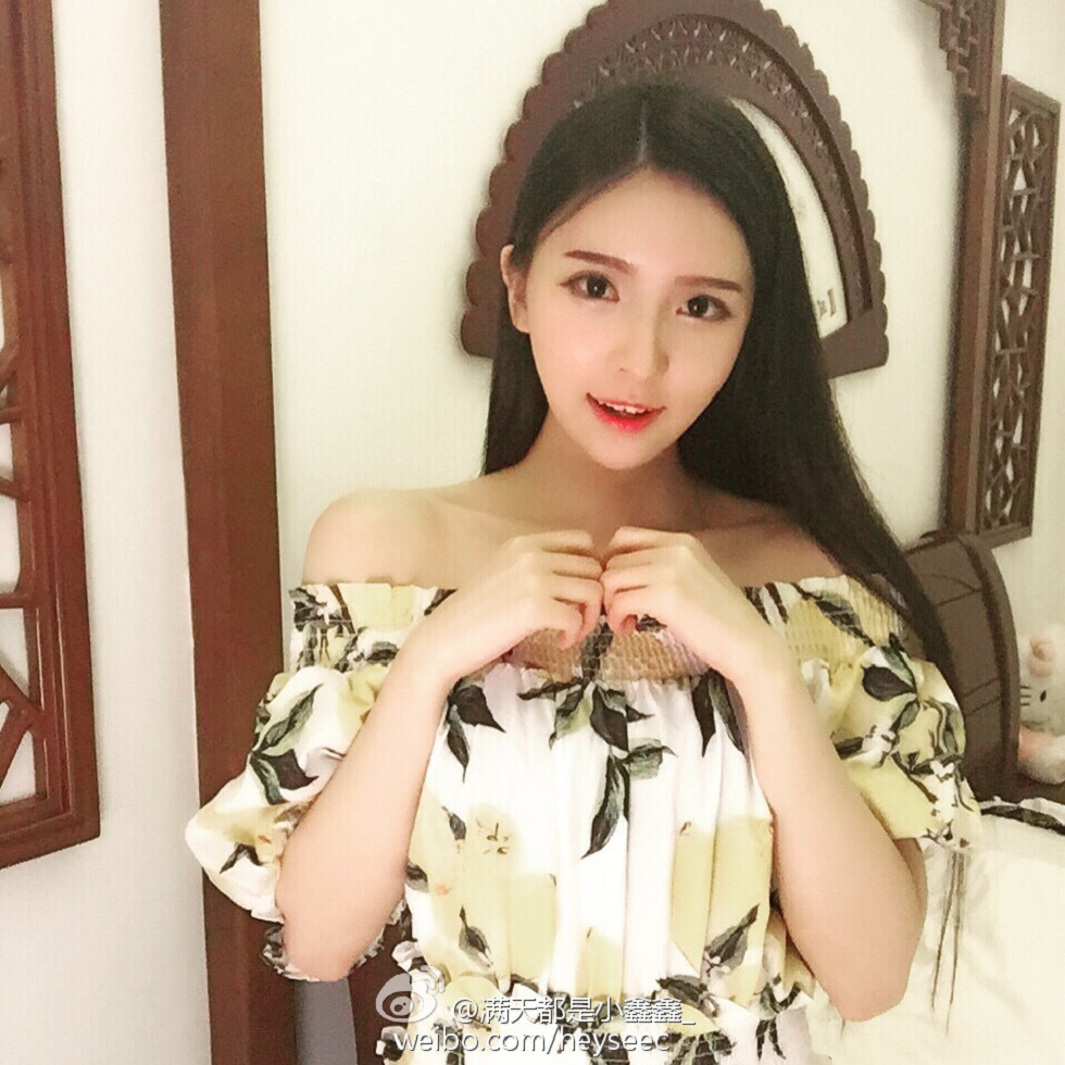 微博红人满天都是小鑫鑫海量微博性感清爽写真209P