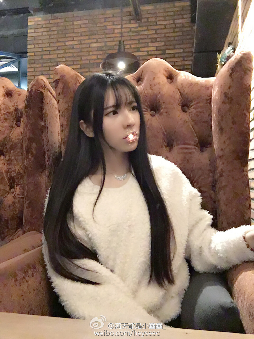 微博红人满天都是小鑫鑫海量微博性感清爽写真209P