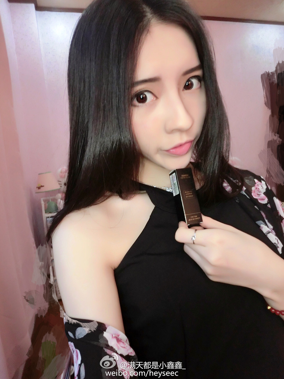 微博红人满天都是小鑫鑫海量微博性感清爽写真209P