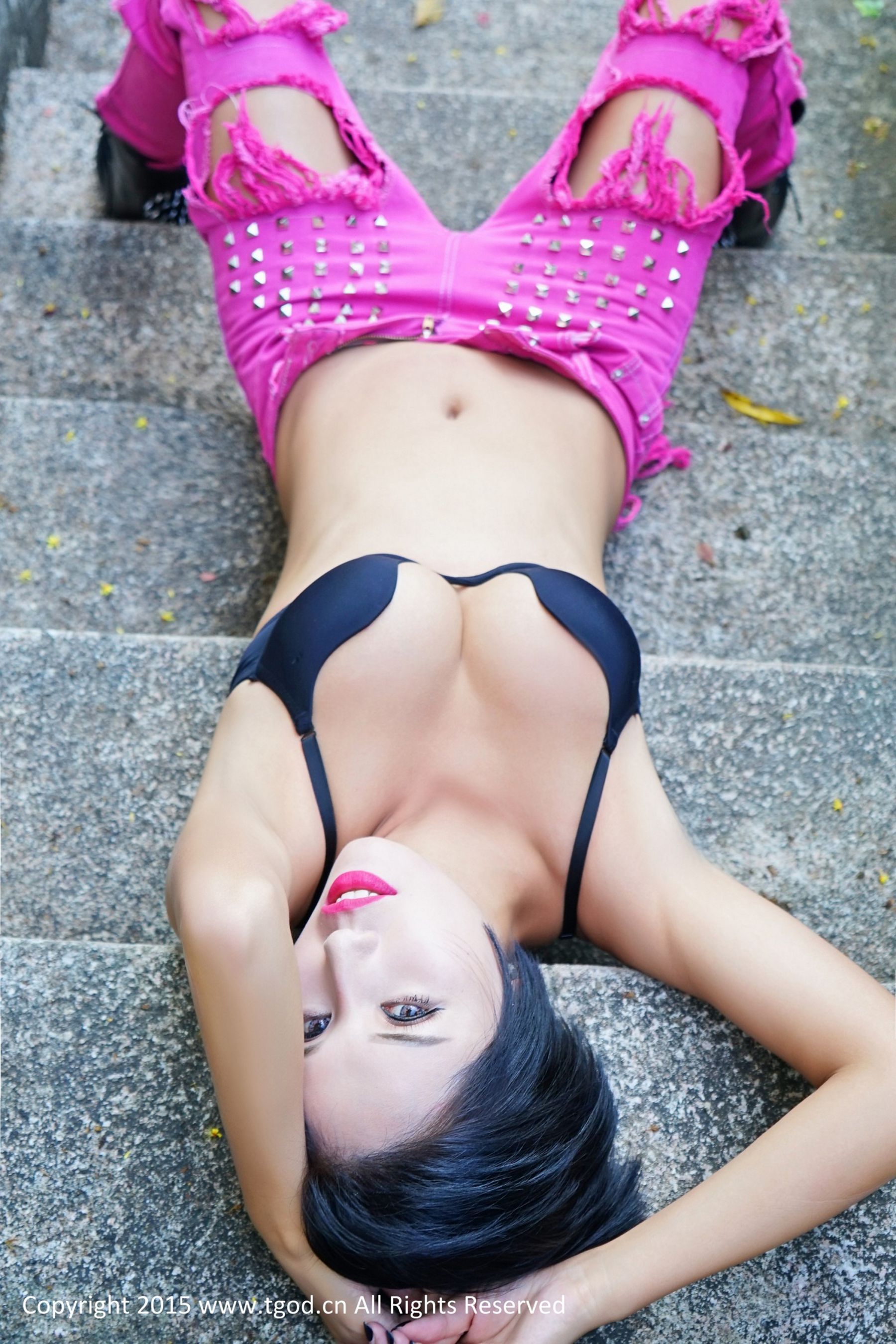 娜依灵儿《云曼旅拍》 第一刊 [TGOD推女神] 写真集