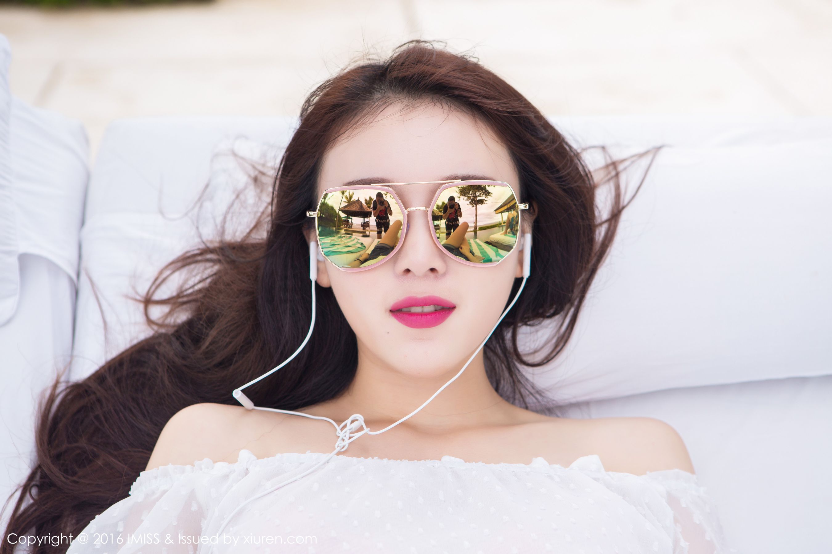 赵小米Kitty《湿身诱惑+性感内衣》 [爱蜜社IMiss] Vol.119 写真集