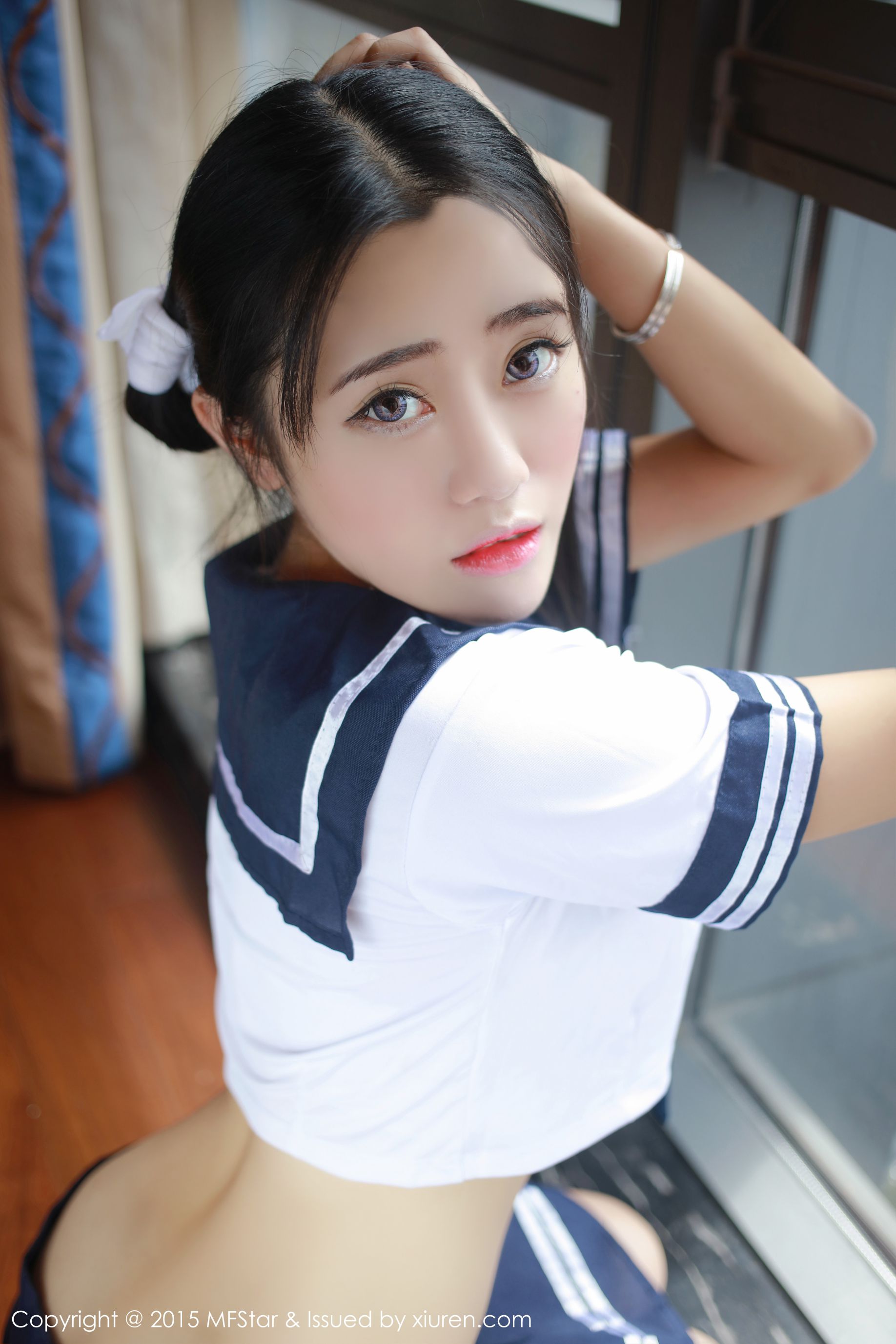 兜豆靓Youlina《3套性感制服系列》 [模范学院MFStar] Vol.032 写真集