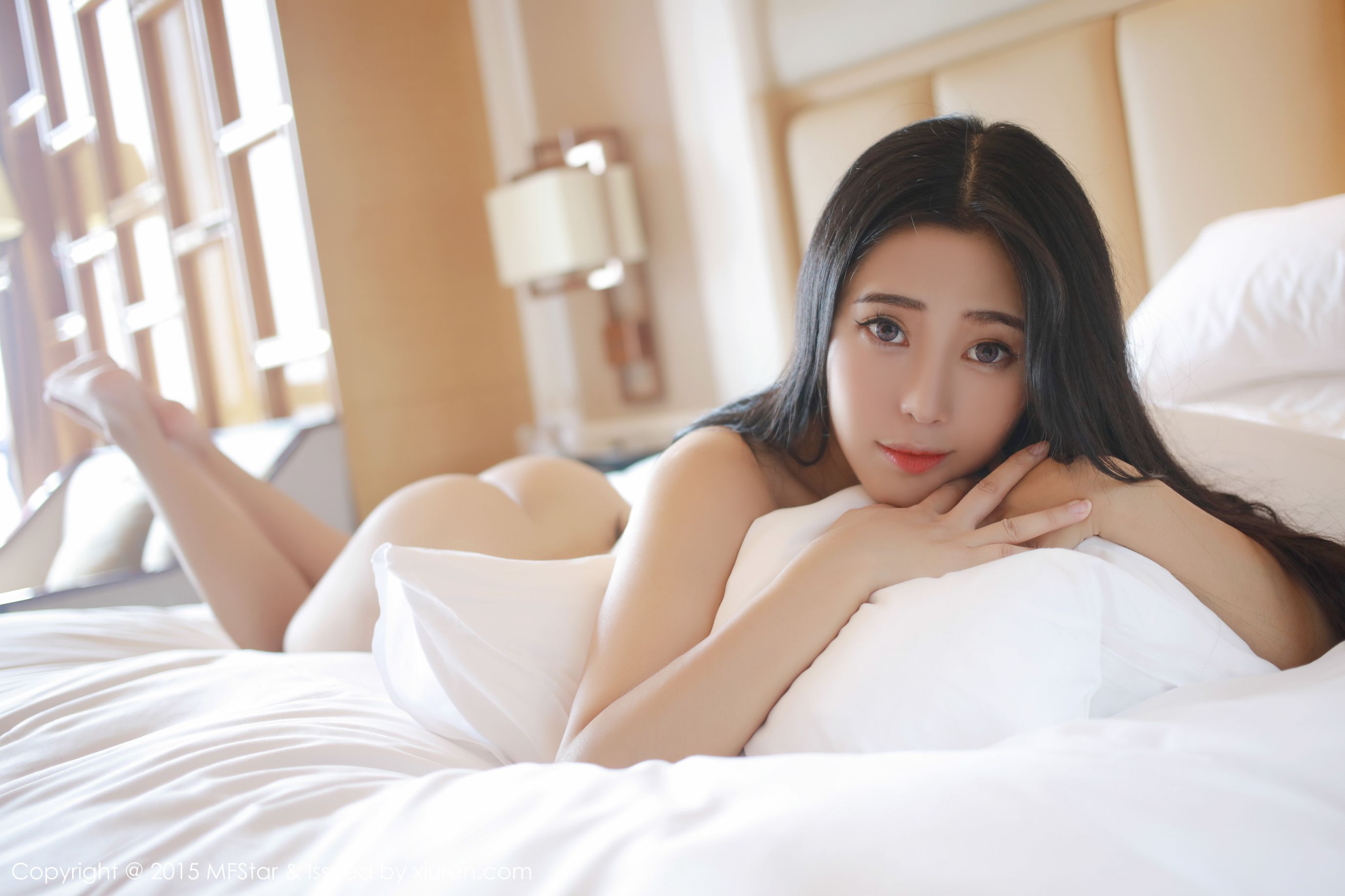 兜豆靓Youlina《3套性感制服系列》 [模范学院MFStar] Vol.032 写真集