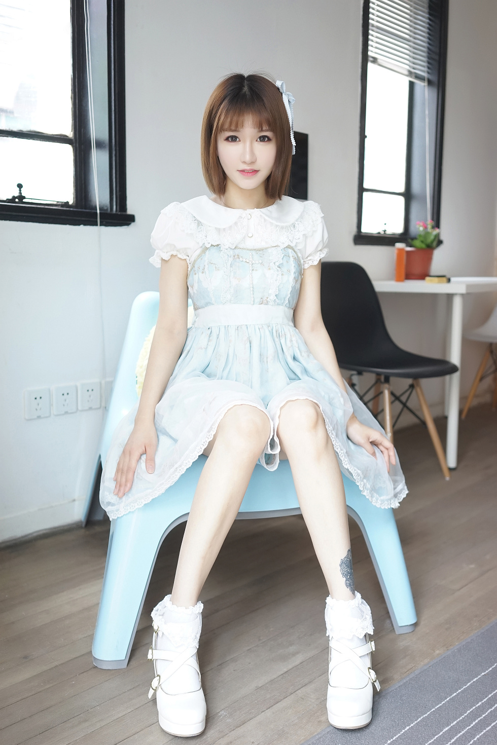 嫩模K8傲娇萌萌海军皮衣赤裸特工大尺度诱惑写真10P