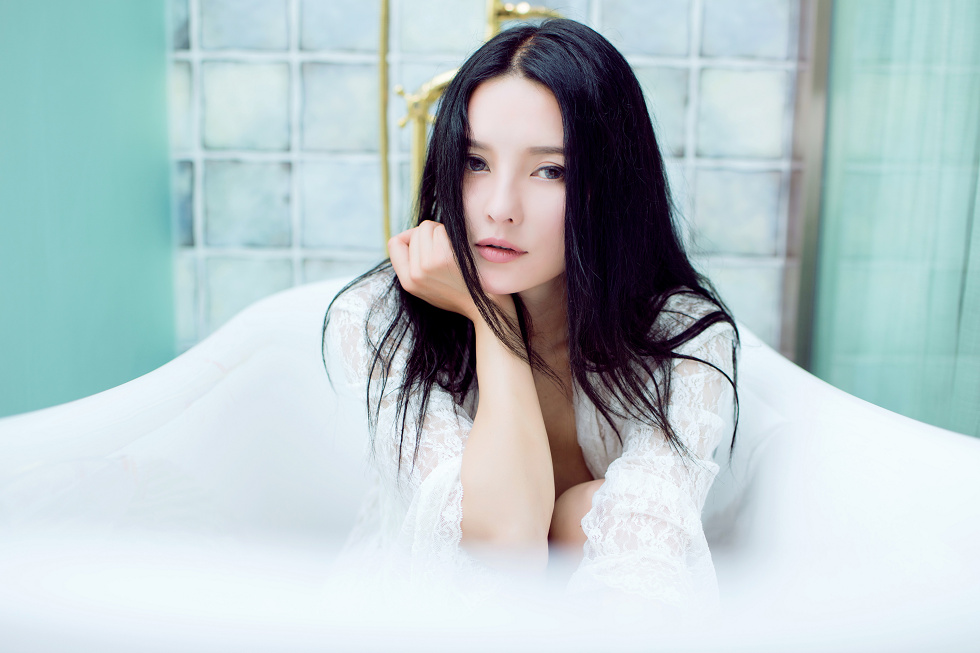 段王爷众筹私拍美女樱桃私房大尺度全裸人体艺术诱惑写真63P