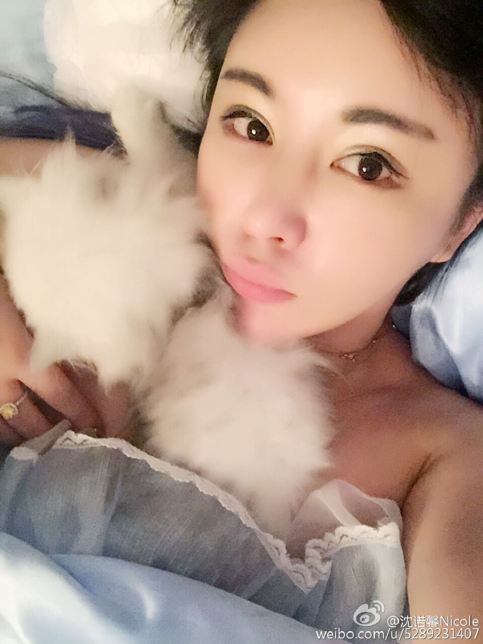 美女嫩模沈诺馨性感S曲线完美身材喷血微博海量写真225P