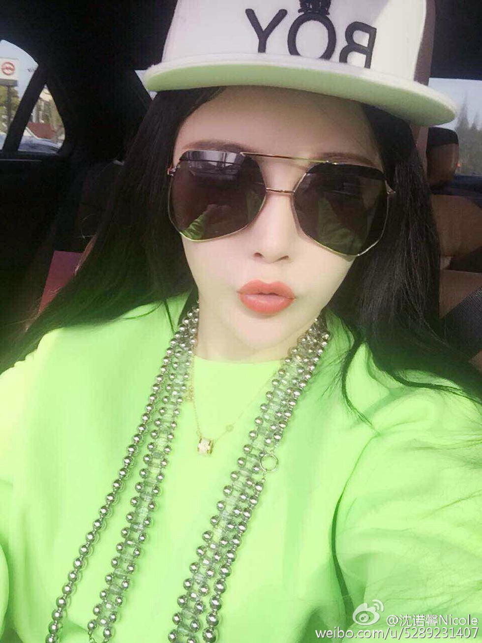 美女嫩模沈诺馨性感S曲线完美身材喷血微博海量写真225P