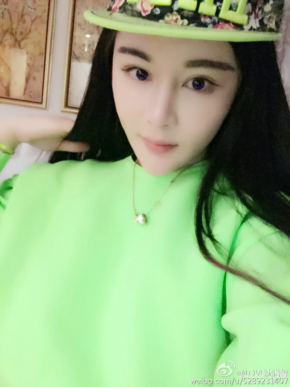 美女嫩模沈诺馨性感S曲线完美身材喷血微博海量写真225P