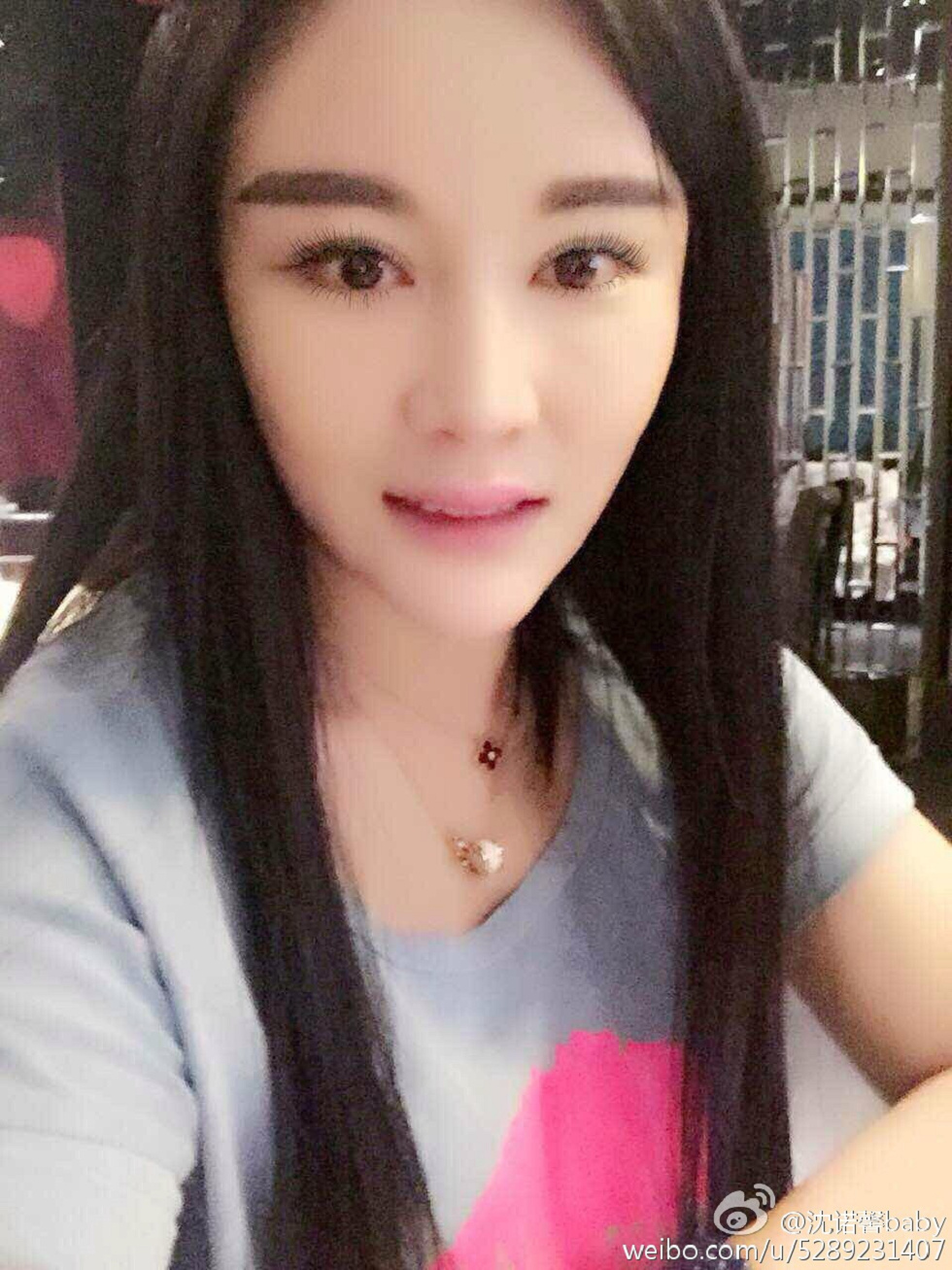 美女嫩模沈诺馨性感S曲线完美身材喷血微博海量写真225P